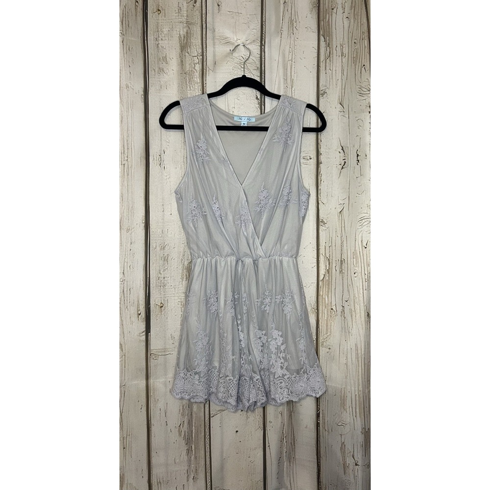 She & Sky Lacy Light Gray Romper-Shorts-Size M-fancy-summer Party-wedding Season